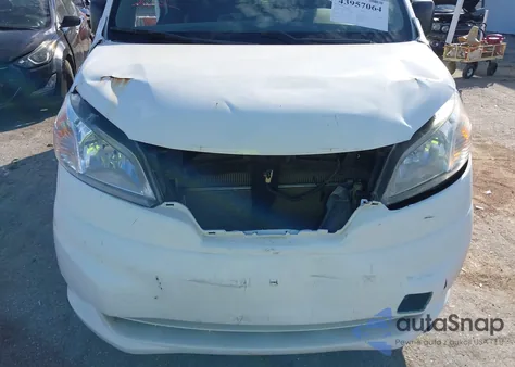 2015 Nissan Nv200 S/Sv z USA, uszkodzony, nr VIN 3N6CM0KN9FK727954